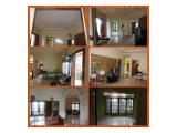 Jual Rumah Siap Huni Bisa untuk Tempat Usaha dan Villa, di Sukaraja, Sukabumi, Jawa Barat